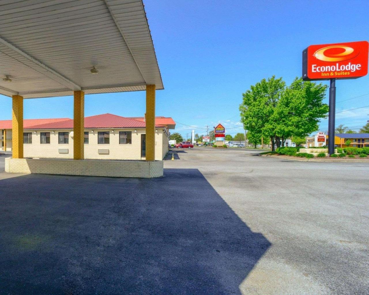 Econo Lodge Inn & Suites 카번데일 외부 사진